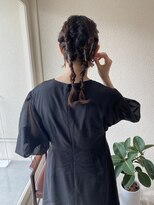 キュー(que)&nbsp;タイトツインアレンジ