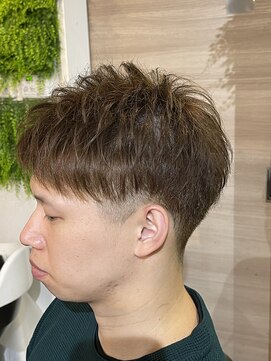 デルフィーノ ヘアーパフォーム(delfino hair perform) メンズアッシュ系カラー&カット