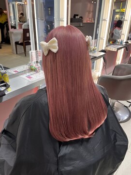 ユーフォリア エヌ 池袋サンシャイン通り店(Euphoria +n) ガーリーヘア / 艶カラーピンクカラー  / 量産型ヘアセット