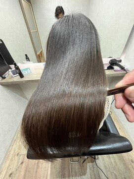 クラヴィア エクラート 梅田店(CLAVIA.ECLART) ダメージレス縮毛矯正×oggi ottoトリートメント