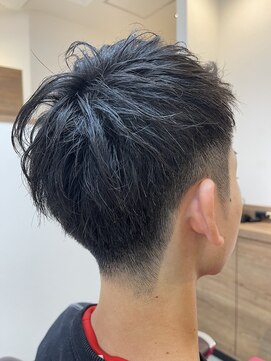 レオン 読谷店(LEON) ツーブロック刈り上げ