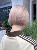 渋谷ブリーチカラータッセルボブ顔周りレイヤー切りっぱなしボブ