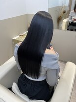 シュヴーブリヤン(cheveux brillants)&nbsp;【女性らしい品を引き出す】清楚な黒髪ストレートロング