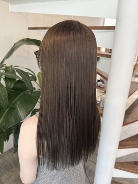 ピークスヘア(peaks hair) オリーブグレー 赤み飛ばし 透明感 大人ブラウン 堀江