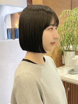 ロンド ボーイ 表参道(Lond BOY) タッセルボブ/大人ガーリー/黒髪ボブ/縮毛矯正/似合わせカット