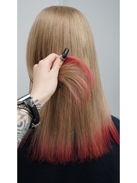 ヴァーディ オモテサンドウ(Vardy omotesando) design/裾カラー 毛先カラー ベージュ デザインカラー 表参道