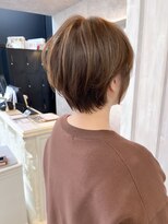 キャアリー(Caary)&nbsp;福山人気くびれショート20代30代ブリーチなしフォギーベージュ