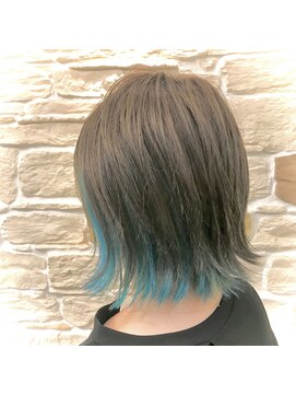 ヘアアンドメイク デコ(Hair&Make Deco) 透き通るターコイズブルー