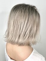 ソース ヘア アトリエ 京橋(Source hair atelier)&nbsp;ホワイトベージュ