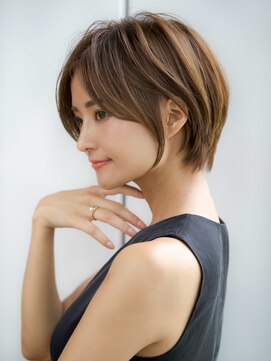 エインアンリー 表参道(AIN.ANLY.) 前髪あり大人ショート20代30代40代【AIN.表参道】川原大地