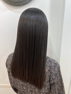 パース 横浜(PERS) 艶髪ストレート