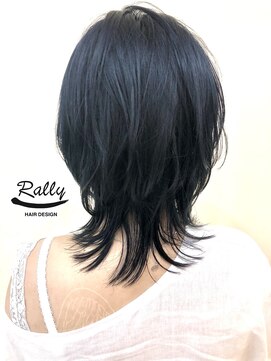 ラリー(Rally) ボブウルフ。