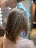 リクラウドヘアアパートメント(re:cloud hair apartment)&nbsp;これで明るくなって傷んだ髪におさらば！「白髪ぼかしボカス」