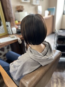 アート(art) ショートからショートボブへ！