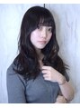 ベッラ(Bella)&nbsp;もたっとさせない軽やかなレイヤースタイル