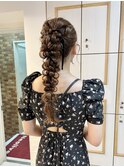 ポニースタイル:編み下ろし　ふわふわパーティーヘア横浜★