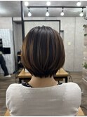 ショートボブ