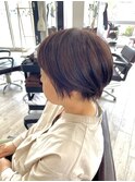 ショートボブ