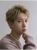 メンズショートヘアアップバングツイスパベージュ