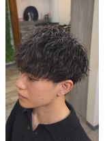 デルフィーノ ヘアーパフォーム(delfino hair perform)&nbsp;メンズツイストスパイラルニュアンスナチュラルパーマ