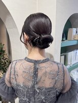 ユヌ(Une) 結婚式参列お呼ばれボブヘアセット/タイトカチモリヘアアレンジ