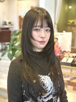 レブルーム(rebloom)&nbsp;【ザクザクのレイヤー好きな人必見】顔周りレイヤーカット