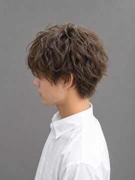 ソラヘアー(SORA hair) ラフ質感で魅せる大人フェザーマッシュパーマ