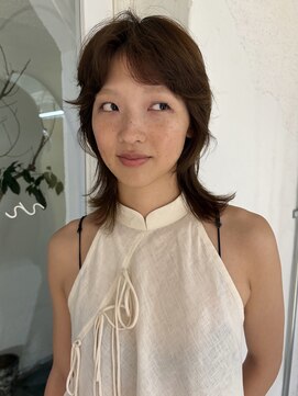 ヘン(hen) 【心斎橋hen】レイヤーカット　ウルフカット　ブラウンカラー