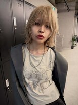 イリス 心斎橋(.elice)&nbsp;心斎橋大阪30代ホワイトブロンドミニボブ透明感カラー艶髪