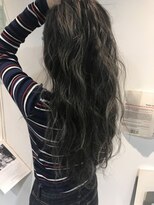 ジーナ(XENA)&nbsp;上品ハイライトロング