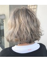 ジーナ(XENA)&nbsp;パールホワイトグラデーション