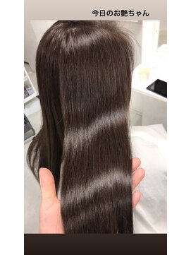 トータルビューティーサロン ディーグレース(TotalBeautySalon D.Grace) 艶カラー
