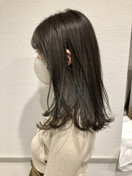 サク(Sac.) スモーキーグレージュ 鎖骨ミディアム 恵比寿 栃木優佑