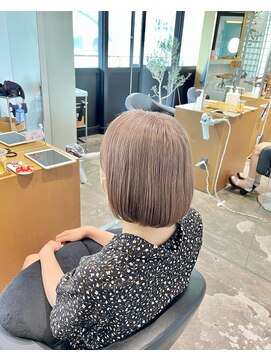 マドラス(MADRAS) ベージュカラー