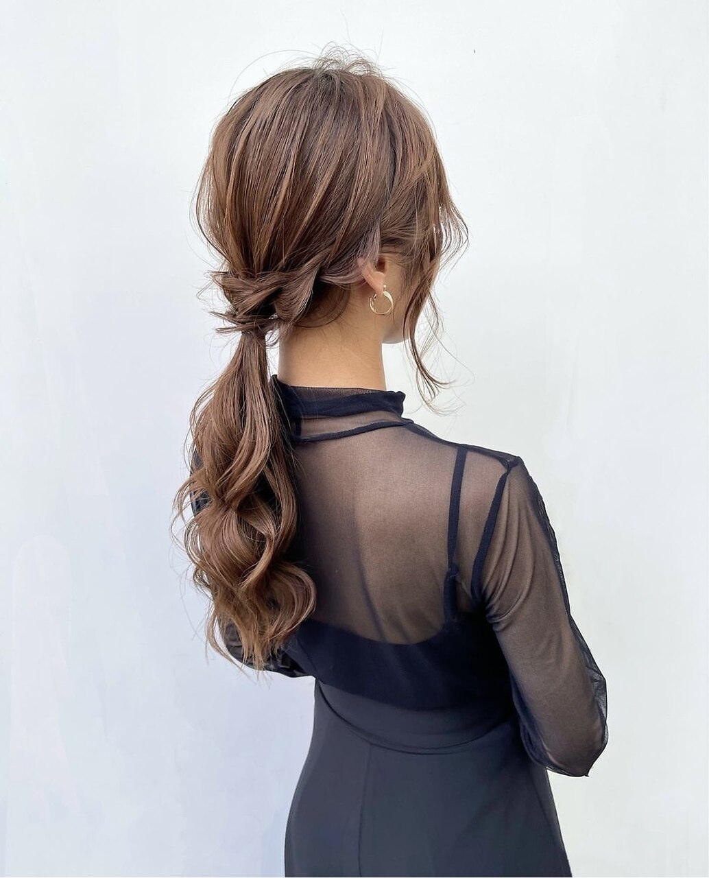 ポニーテール　ミドルサイズ　no2 2025年-2026年冬】ローポニーテールの髪型・ヘアアレンジ｜人気順