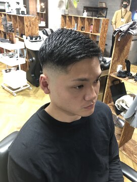 ザ ハレ 問屋町店(THE HALE'S) スキンフェード