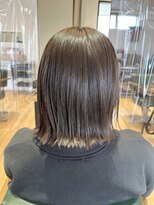 サラ(sarah)&nbsp;切りっぱなしボブ