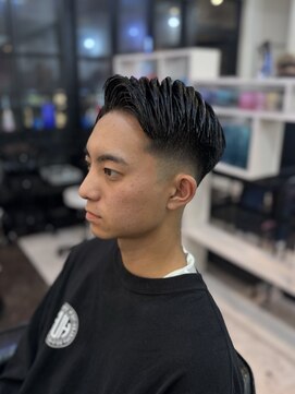 ラビス(Lovis) 7：3フェードスタイル