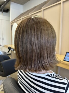 エイトオロク 那覇小禄店(EIGHT oroku) 外ハネボブ×オリーブカラー