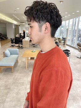 イト(ito.)の写真/【平岸駅徒歩30秒】仕事でも浮かないお洒落なスタイルから遊び心のあるカラーやパーマまでito.にお任せ！