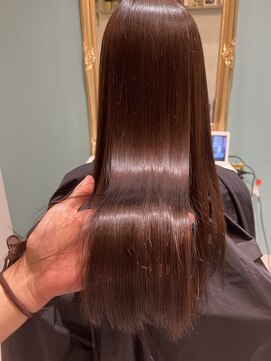 ルッソカナン(Lusso canaan) 艶髪髪質改善ストレート