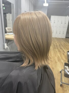 ユーナゴヤ(u nagoya) ブリーチ×くびれショートボブ×髪質改善 #名古屋