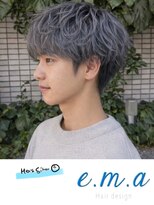 エマヘアデザイン(e.m.a Hair design) シルバーカラー