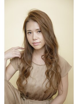 アフロディーテ 銀座(APHRODITE GINZA) グレージュカラー/シルキーベージュ/斜めバング/銀座/東銀座