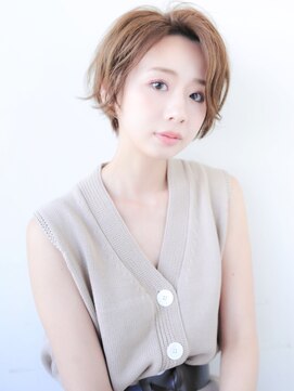 ラ ブレス なんばスカイオ(LaBless) かきあげ小顔ショート