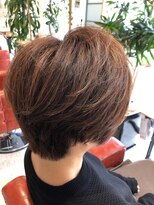 シャンティーク ドット エス(shanteek.es)&nbsp;耳出しショートヘア