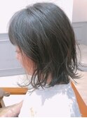 大人切りっぱなしボブスタイル