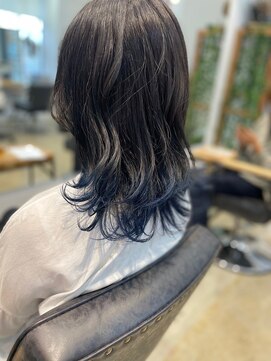 ノチ(Noci) 【和田寧々】裾カラー/ネイビーブルー/推しカラー