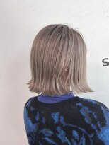 ヘアーアンドスパソシット(HAIR&SPA SOCIT) 切りっぱなしボブ×ハイトーンミルクティー