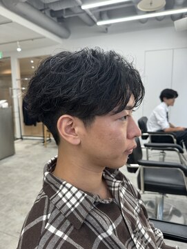 ラヴィズムバイフィフス(LUVISM by fifth) ツイストスパイラルパーマツイストパーマ刈り上げ万代新潟駅